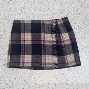 Victoria's Secret PINK Fringe Wrap Mini Skirt Navy Plaid Safety Pin Medium NWT